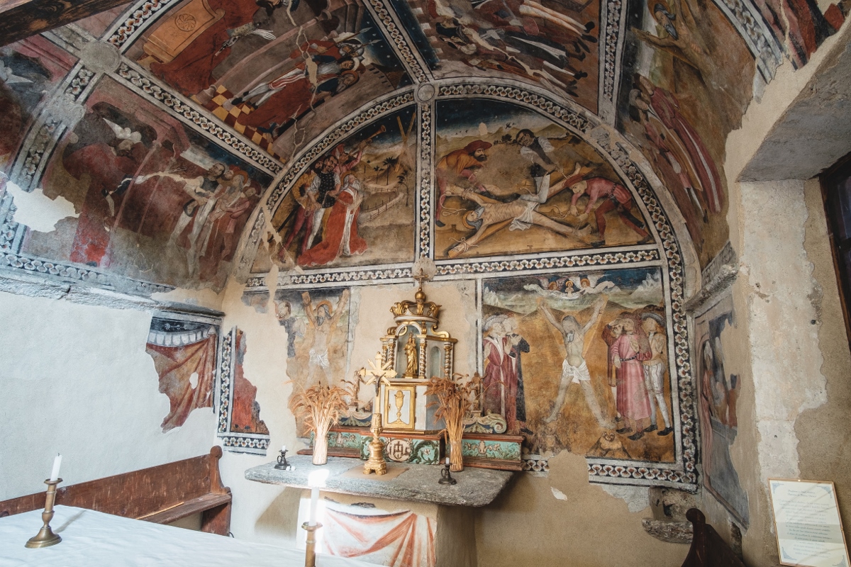 Chiomonte, Sant'Andrea, interno, parete absidale