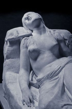 Antonio Canova, Maddalena giacente, 1819 22, calco in gesso. Accademia di Belle Arti di Carrara. Photo © Michele Ambrogi
