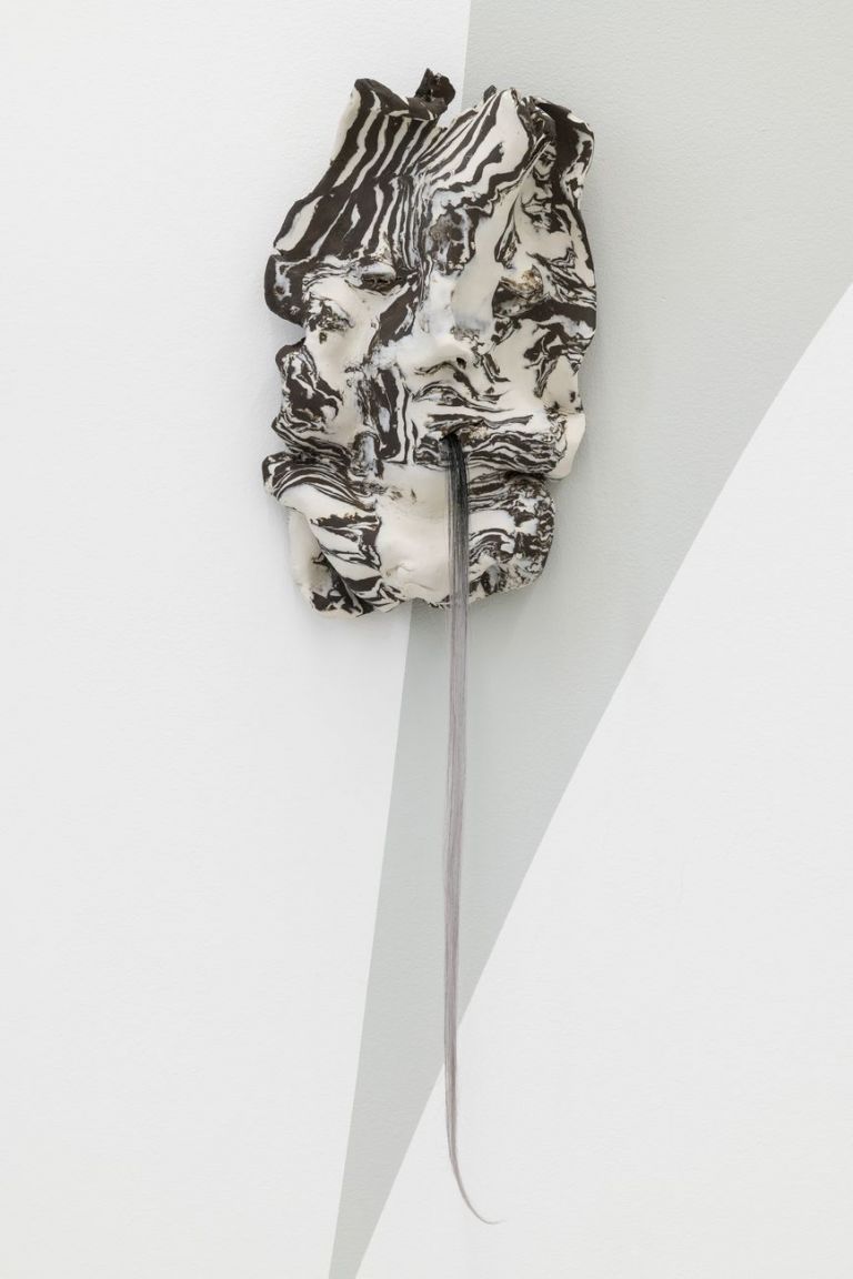 Bea Bonafini, Breathe Out, Breathe Out, 2019. Vulcan stoneware, porcelain, synthetic hair, 33x20 cm