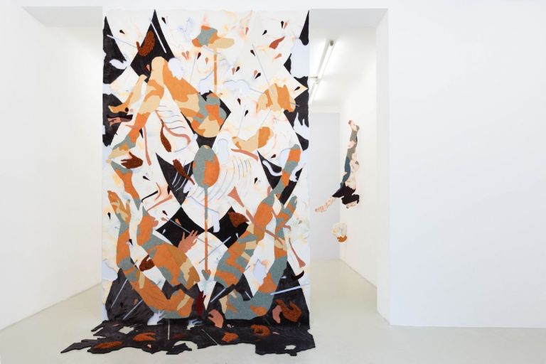 Bea Bonafini, Il Trionfo, 2018. Pastel on mixed carpet inlay, 480x265 cm. Installation view at Galleria Renata Fabbri, Milano