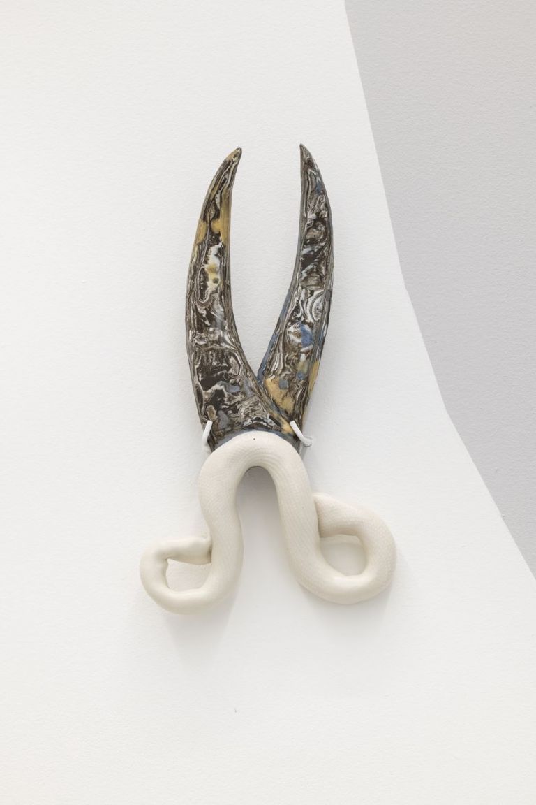 Bea Bonafini, Scissors, Roman, 2019. Part glazed vulcan stoneware and porcelain, 28x16 cm