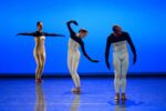 Centre National de Danse Contemporaine d’Angers, Beach Birds, coreografia di Merce Cunningham. Photo credits Andrea Macchia Bolzano Danza 2019