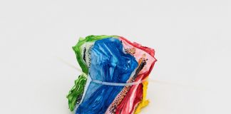 Michael Dean, Analogue Series (Not Yet Titled), 2018. Ink stained publications, cable ties, 20 x 56 x 30 cm 7.8 x 22 x 11.8 in. Courtesy the artist and Herald St, London. Photographer Alessandro Wang