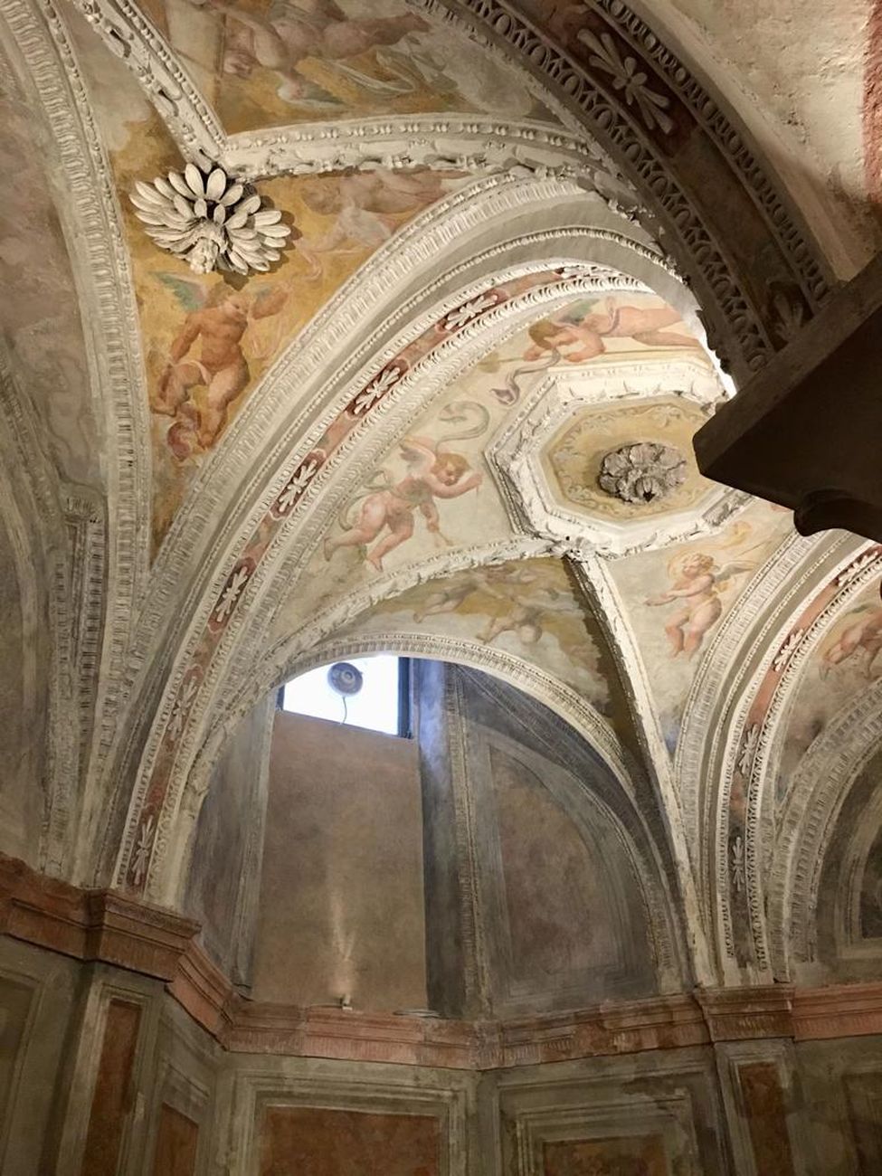 Chiesa di San Sepolcro, soffitto della Cripta, Milano