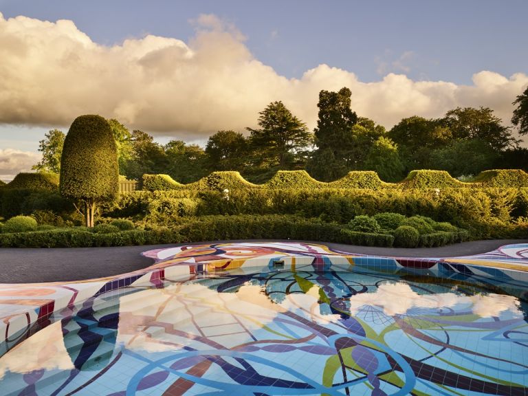 Gateway, JoanaVasconcelos(2019) image by Allan Pollok Morris Courtesy JupiterArtland