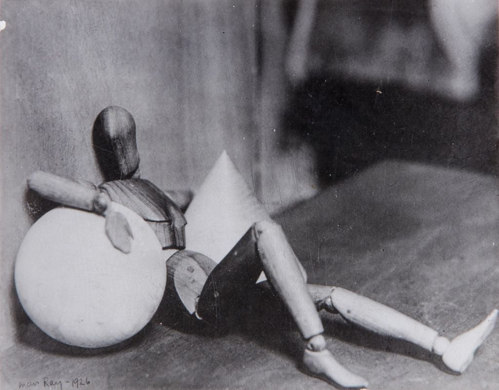 Tutte le donne (e le muse) di Man Ray. CAMERA Torino dedica una mostra al fotografo dadaista