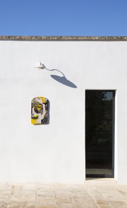 Morfologia delle Meraviglie. Installation view at Contrada Galante, Ostuni 2019. Photo Alessandra Vinci. Courtesy Officine Saffi