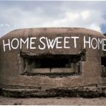 Paolo Canevari, Home sweet Home, 2003