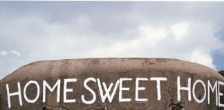 Paolo Canevari, Home sweet Home, 2003