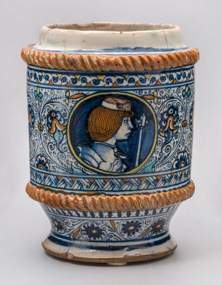 Vaso, Faenza, 1480-1500. Collezione privata