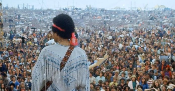 Jimi Hendrix - live at Woodstock