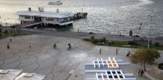Andrea Zittel, Personal Plots, 2019 Concrete block, plaster, paint and gravel 1610.4 × 1099.8 × 45.7 cm Courtesy the artist and Regen Projects. Commissioned by the 16th Istanbul Biennial. Ph. Onur Dogman
