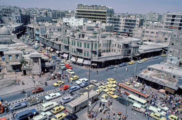 Crossroads in Aleppo Syria, circa 1984 © Yasser Tabbaa Archive, courtesy of Aga Khan Documentation Center at MIT