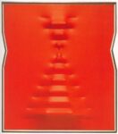 Agostino Bonalumi, Rosso, 1972. Collezione Intesa Sanpaolo © Agostino Bonalumi, by SIAE 2019