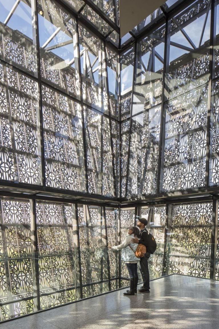 David Adjaye, Smithsonian National Museum of African American History and Culture. Photo © Brad Feinknopf