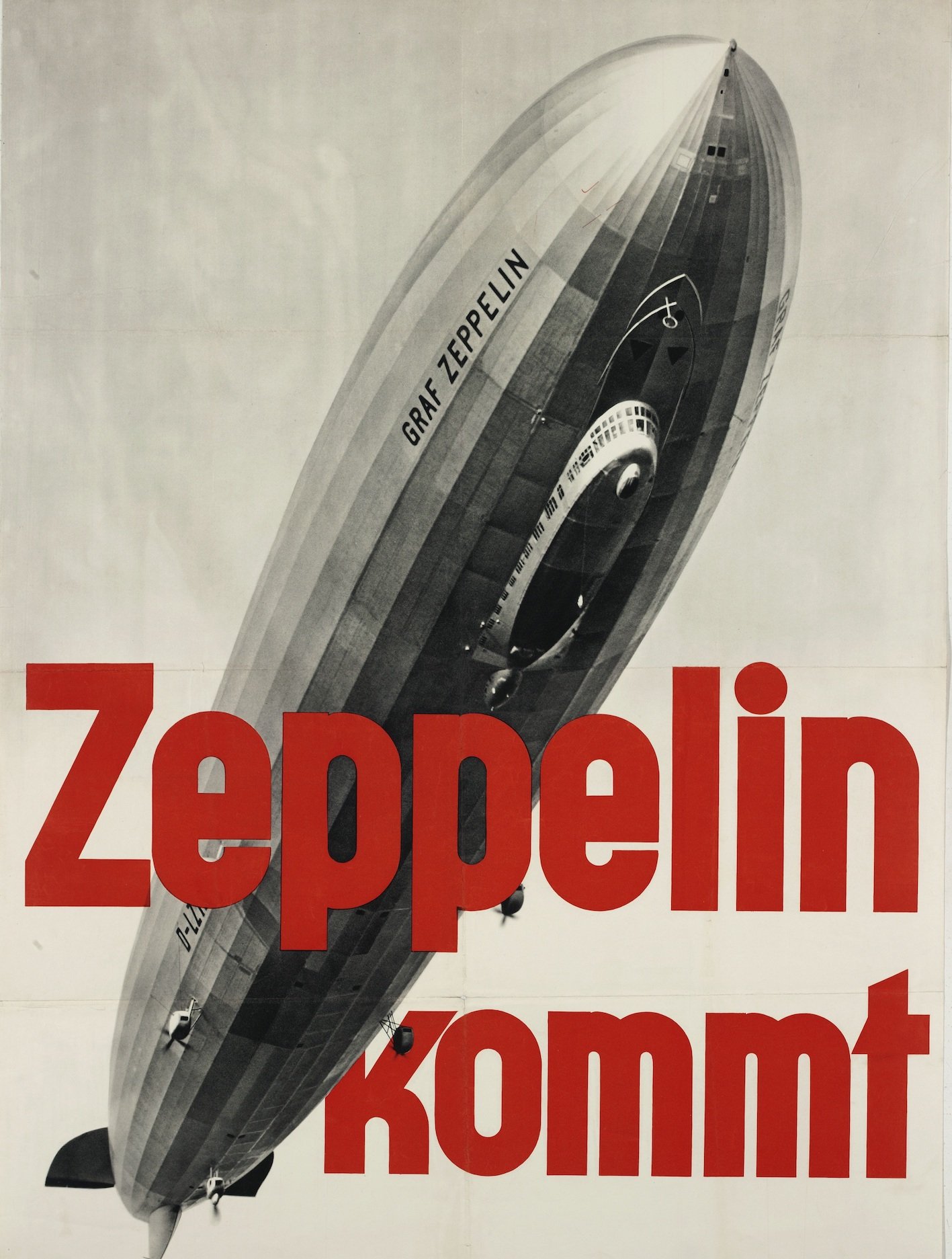 Commercial poster with zeppelin, circa 1933. (Münchner Stadtmuseum, Sammlung Reklamekunst) - Design of the Third Riech, courtesy photo Design Museum Den Bosch 