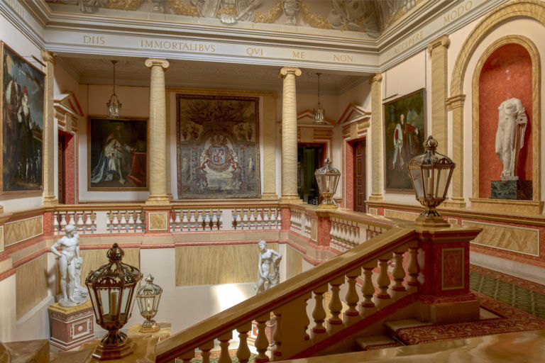 Escalera principal - Palacio de Liria, collezione Duca d'Alba
