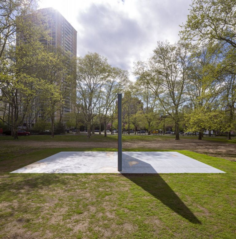 Harold Ancart, Subliminal Standard, 2019. Photo Nicholas Knight. Courtesy of Public Art Fund, New York