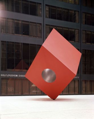 Isamu Noguchi, Red Cube, 1968