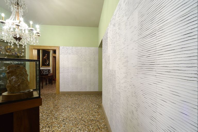 Mariateresa Sartori, Il tempo del suono. Onde, 2019, site specific. Fondazione Querini Stampalia, Venezia. Courtesy Galleria Michela Rizzo, Venezia & Galleria Studio G7, Bologna. Photo Michele Alberto Sereni