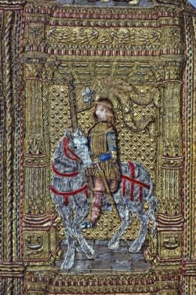 Manifattura lombarda, 1490 1510, piviale di San Vincenzo, tessuto laminato in oro, argento e seta policroma, Bergamo, Fondazione Bernareggi