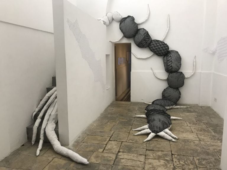 Mariantonietta Bagliato. F.O.M.O. Installation view at Spazio Microba, Bari 2019