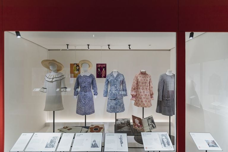 Mary Quant. Exhibition view at Victoria and Albert Museum, Londra 2019