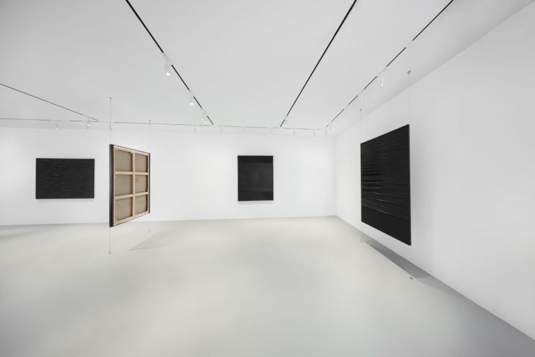 Pierre Soulages. A Century. Installation view at Lévy Gorvy, New York, 2019. Photo Tom Powel