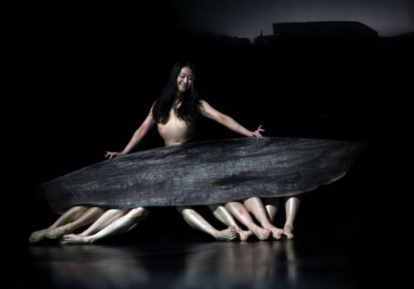 Tanztheater Wuppertal, Since She. Coreografia di Dimitris Papaioannou. Courtesy Armonie d’Arte Festival, Catanzaro. Photo Julian Mommert