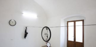 Vettor Pisani, Scorrevole, 2011. Lo spazio esistenziale. Definizione #2. Installation view at Fondazione Morra, Napoli 2019. Photo Amedeo Benestante