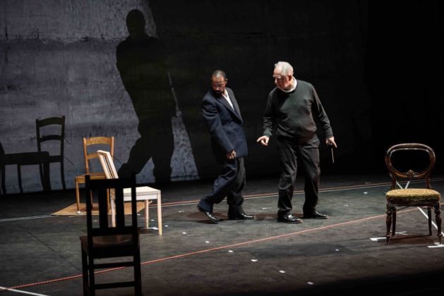 William Kentridge durante le prove di Waiting for the Sibyl, Opera di Roma, 2019. Photo Stella Olivier