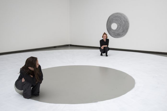 Dora García, “Two Planets Have Been Colliding for Thousands of Years”, 2017. Credits: Dora García & Isabelle Arthuis, Photo: Isabelle Arthuis Dora García, “Two Planets Have Been Colliding for Thousands of Years”, 2017. Credits: Dora García & Isabelle Arthuis, Photo: Isabelle Arthuis