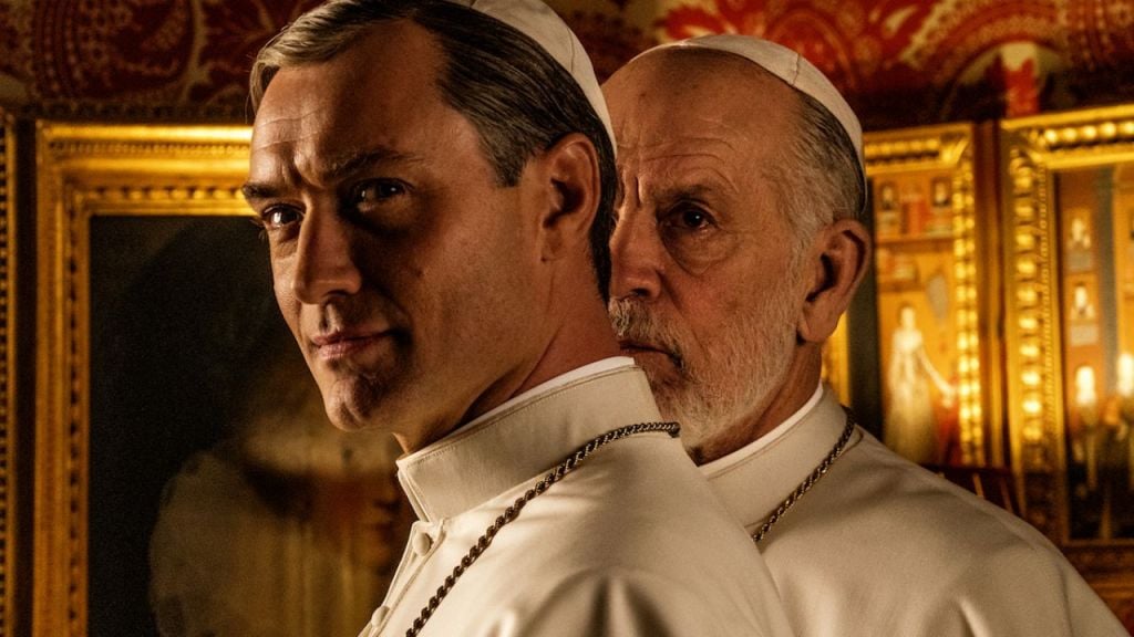 Venezia76: The New Pope di Sorrentino, cinema o serie tv senza alcuna differenza