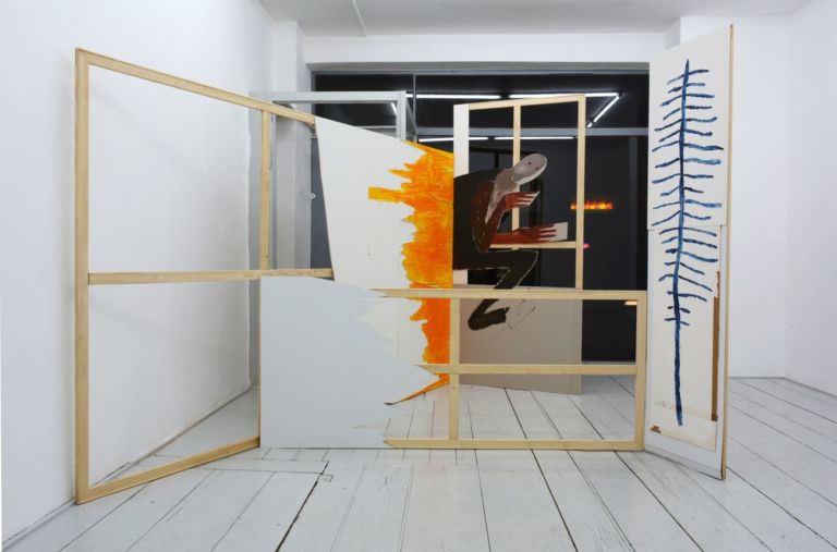 Andrea Barzaghi, Paravento, 2017, tecnica mista, 270x195x220 cm (dimensioni variabili)