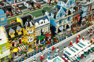 City Booming, arriva a Monza la città costruita con 7 milioni di mattoncini Lego