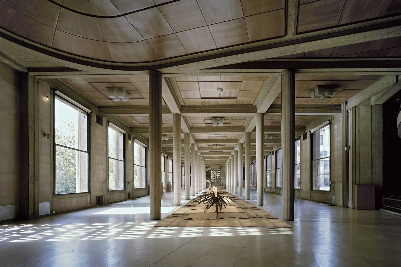 Giuseppe Penone, Matrice di linfa, 2008. Simulazione della mostra al Palais d'Iéna, Parigi 2019. Photo © CESE Benoît Fougeirol © Palais d’Iéna. Courtesy Archivio Penone & Marian Goodman Gallery