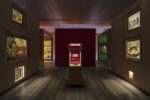 Il sarcofago di Spitzmaus e altri tesori. Exhibition view at Fondazione Prada, Milano 2019. Photo Andrea Rossetti. Courtesy Fondazione Prada