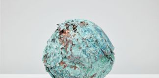 Jay Heikes, Minor Planet, 2017. Ooxidized copper 27 x 25 x 25 cm. Courtesy Jay Heikes and Federica Schiavo Gallery
