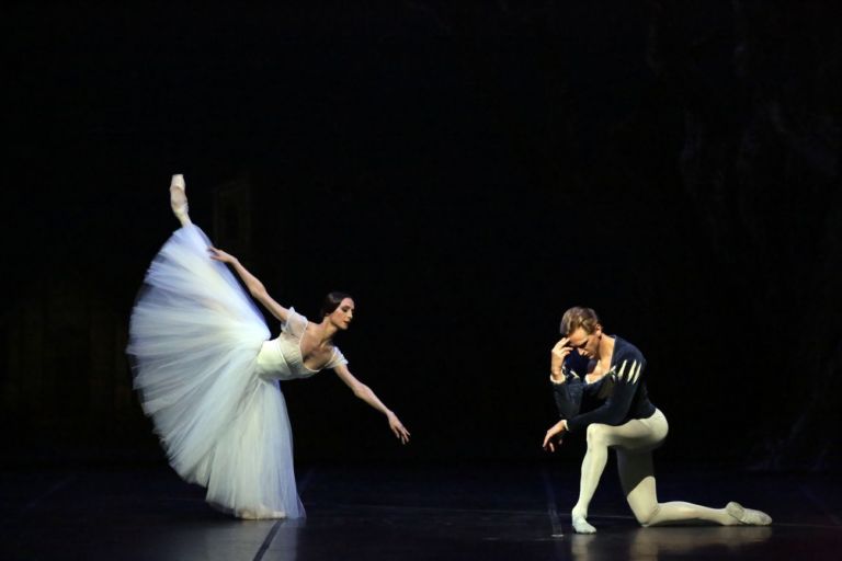 Jean Coralli & Jules Perrot, Giselle. Teatro alla Scala, Milano 2019. Svetlana Zakharova e David Hallberg