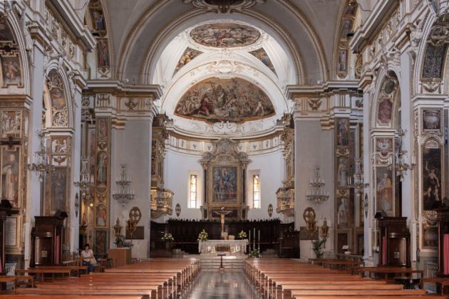 La luce e i silenzi. Exhibition view at Cattedrale di San Venanzio, Fabriano 2019. Photo Guido Calamosca