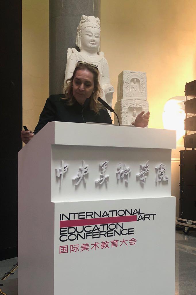 Pechino, 3 novembre 2018, Tiziana D'Acchille interviene all’International Art Education ConferencePechino, 3 novembre 2018, Tiziana D'Acchille interviene all’International Art Education Conference