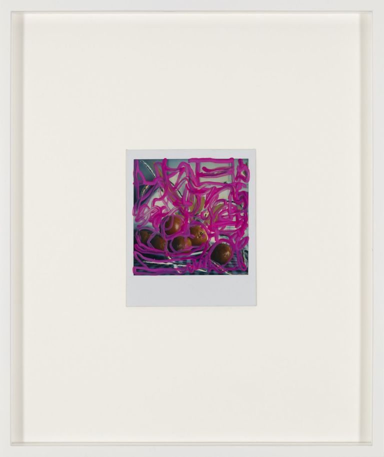 Piero Manai, Senza titolo (Natura morta), 1972 84, tecnica mista su polaroid, cm.11x9, Courtesy CAR DRDE & P420, Bologna. Photo Carlo Favero