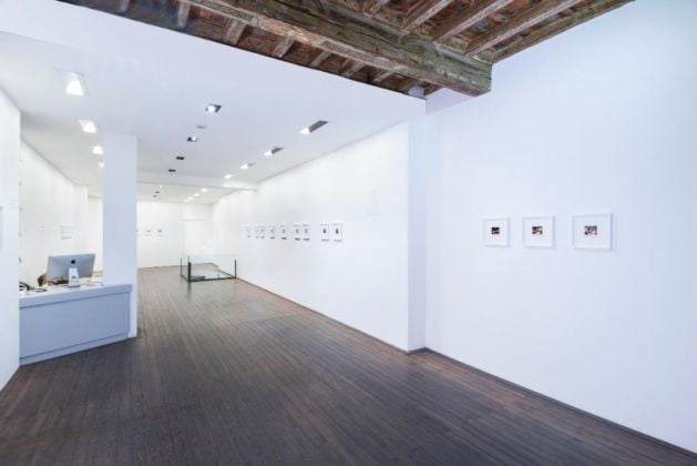 Rosa Foschi. Polaroid ROSA & film FOSCHI. Installation view at Galleria Il Ponte, Firenze 2019. Courtesy Galleria Il Ponte. Photo Torquato Perissi
