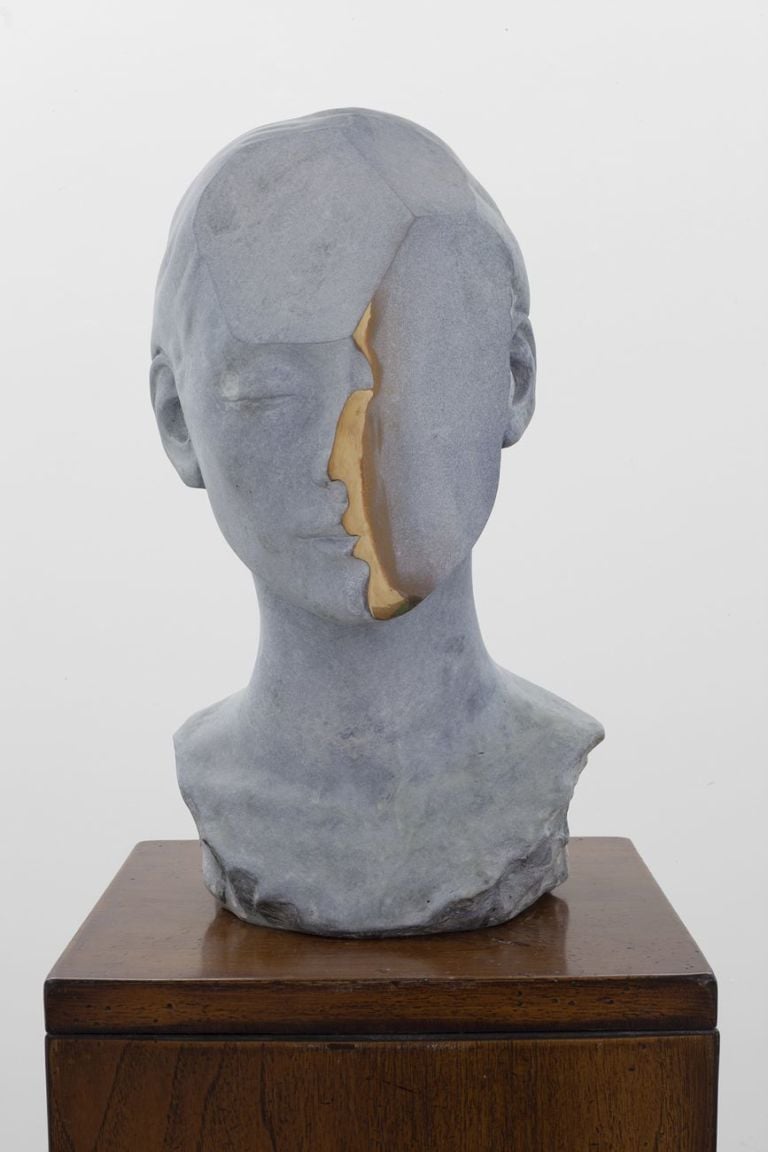 T-Yong Chung, Joo KIm, 2018, bronzo, cm 40 (h). Courtesy the artist and Renata Fabbri arte contemporanea