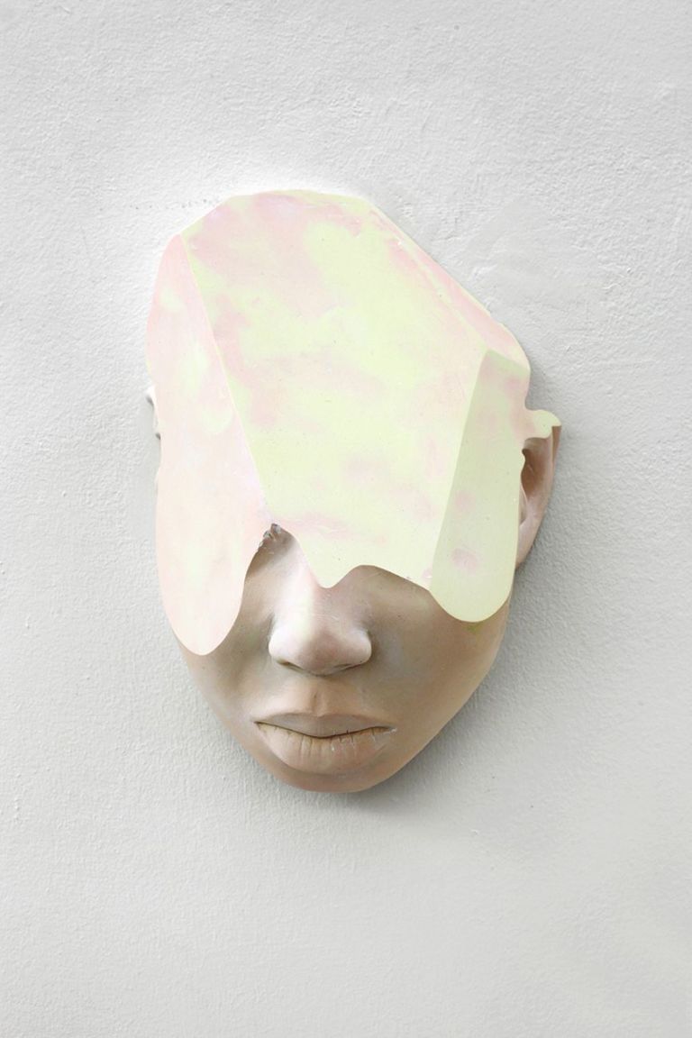 T-Yong Chung, Sophie (Maschera), 2019, resina, cm 27 (h). Courtesy the artist and Renata Fabbri arte contemporanea