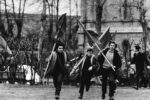 Uliano Lucas, Piazzale Accursio, Milano, 1971, stampa alla gelatina bromuro d’argento. Courtesy Museo di Fotografia Contemporanea, Cinisello Balsamo - Fondo Grazia Neri