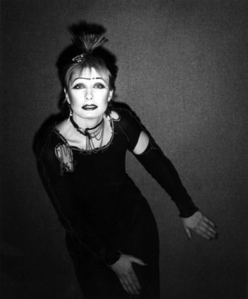 Zandra Rhodes, 1977. Photo John Swannell