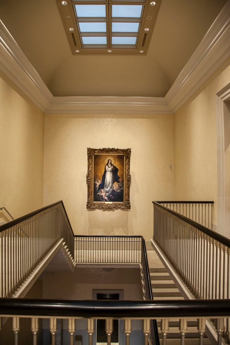 Second-floor atrium of the Meadows Museum. Photo by Kim Leeson.