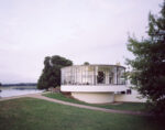 Foto Hans Engels Kornhaus Tavern, Dessau, 1929 by Carl Fieger