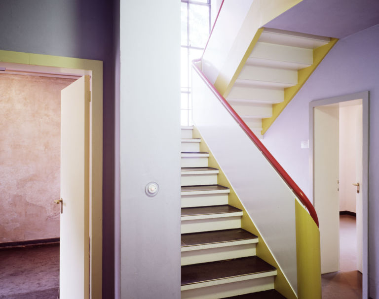 Foto Hans Engels Masters Houses Interior, Klee + Kandinsky, Dessau, 1925 by Walter Gropius